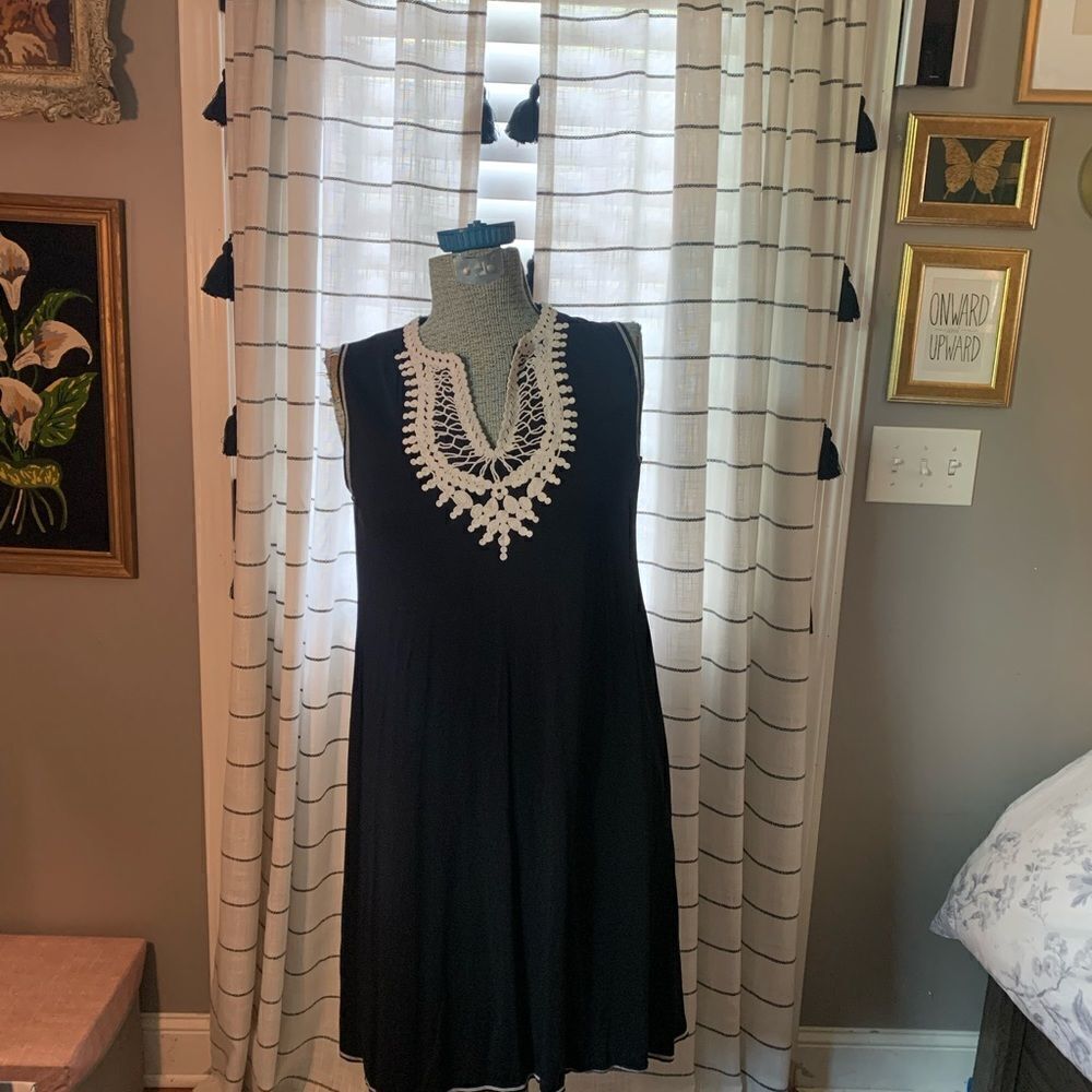 Max Studio Dress   - Picture 2 of 6
